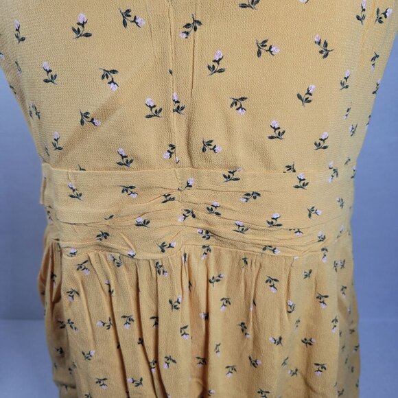 American Eagle Outfitters Women Backless Yellow Ditzy Floral Halter Size XL - Picture 11 of 12